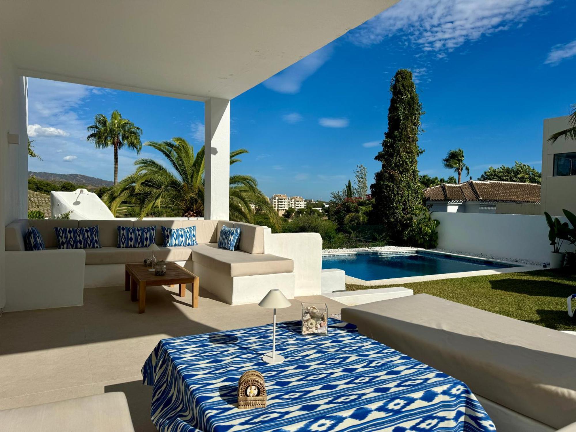 Aurora Boutique House - Only Adults Acomodação com café da manhã Marbella Exterior foto